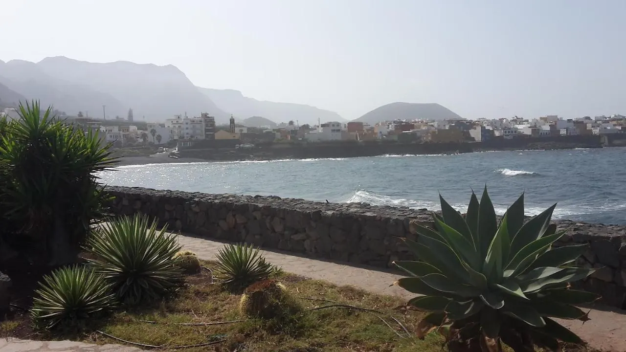 Las Pardelas, Ferienhaus Mit Meer-, Kuesten- Und Bergblick Im Gruenen Norden Teneriffas Las Cruces